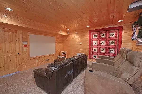Theater Room in Parkside Palace Cabin