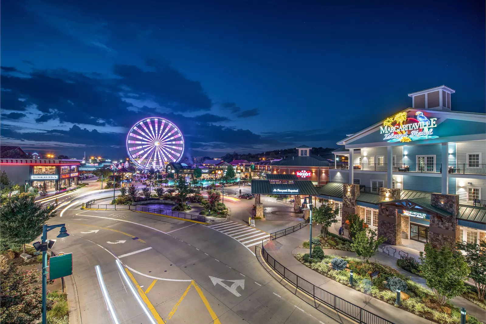 GRAND LECONTE LODGE