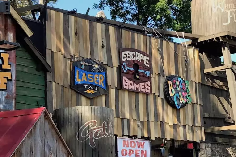 gatlin's fun center in gatlinburg