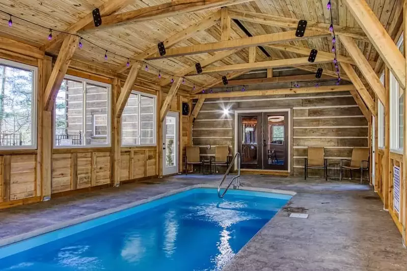 Campfire Lodge Indoor Pool