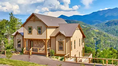 8 bedroom Hearthside cabin in the Smoky Mountains