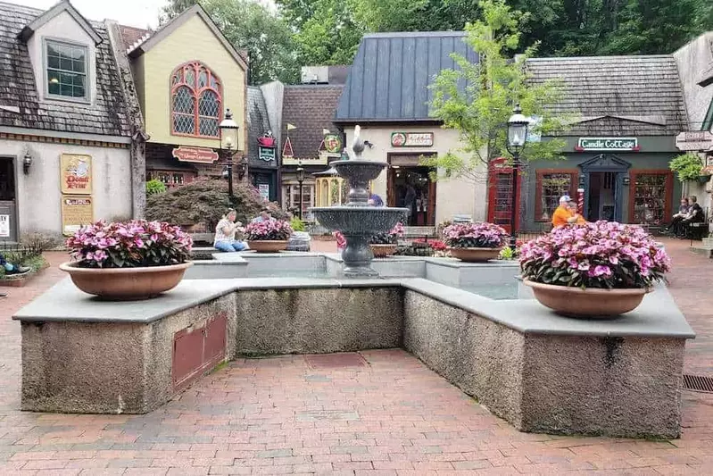 the village shops in gatlinburg