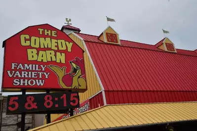 comedy barn pigeon forge