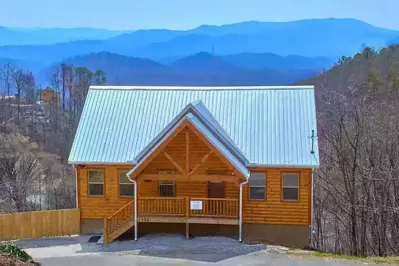 4 bedroom cabin near dollywood