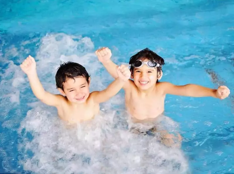 kids-n-cabin-with-indoor-pool