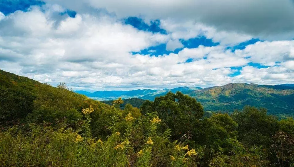 view o the smoky mountains in the spring