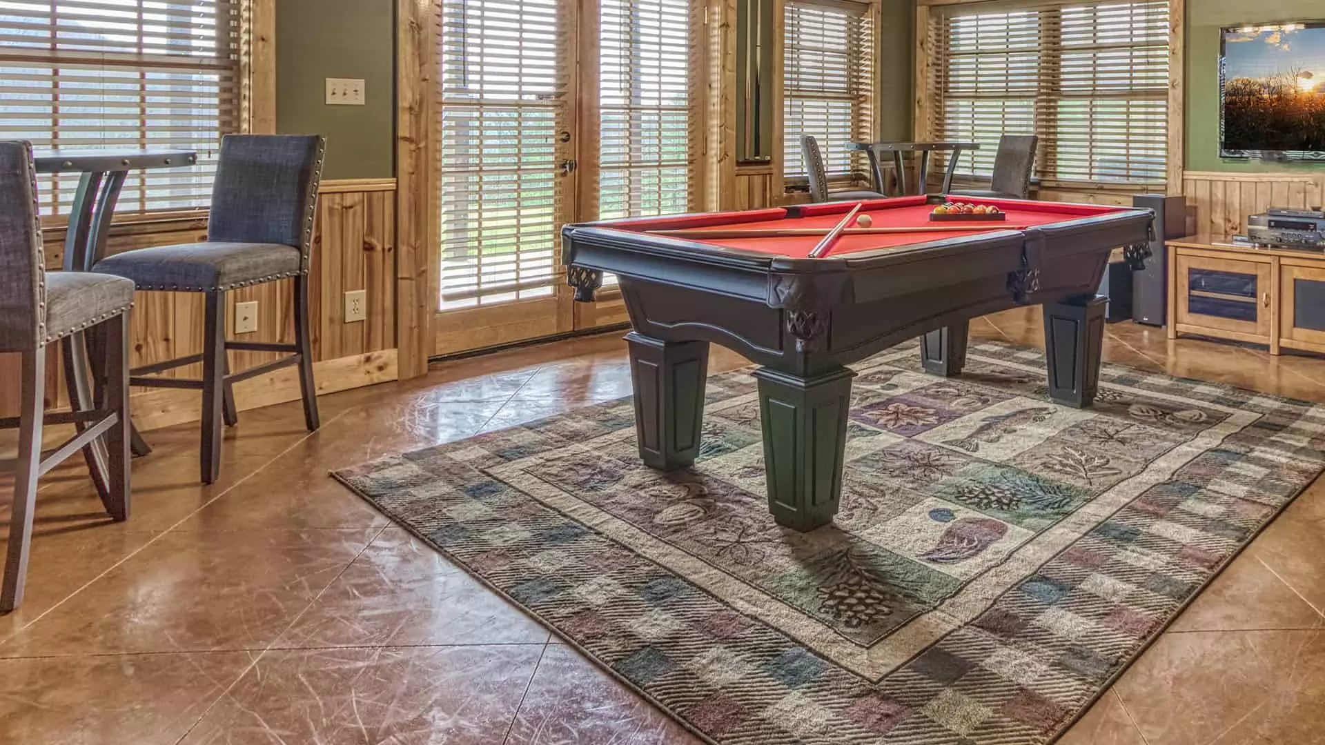 pool table in 5 bedroom cabin