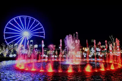 island-fountain-wheel-night[1]