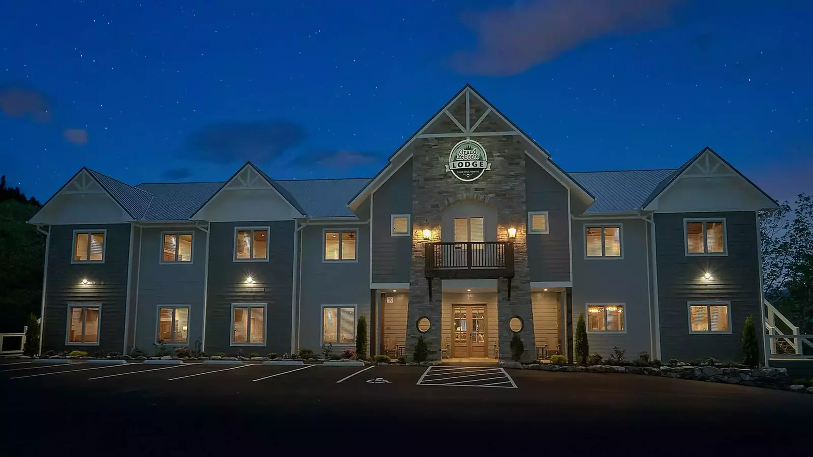 Grand LeConte Lodge in the Smoky Mountains