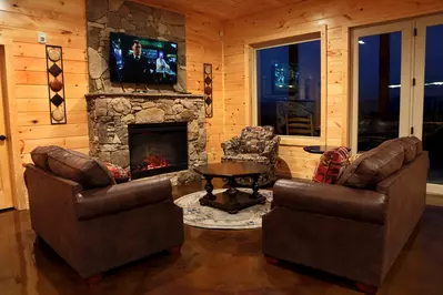 SUMMIT VISTA LODGE 10