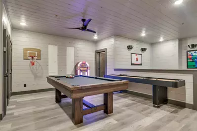 BEAR TRAIL LODGE 63