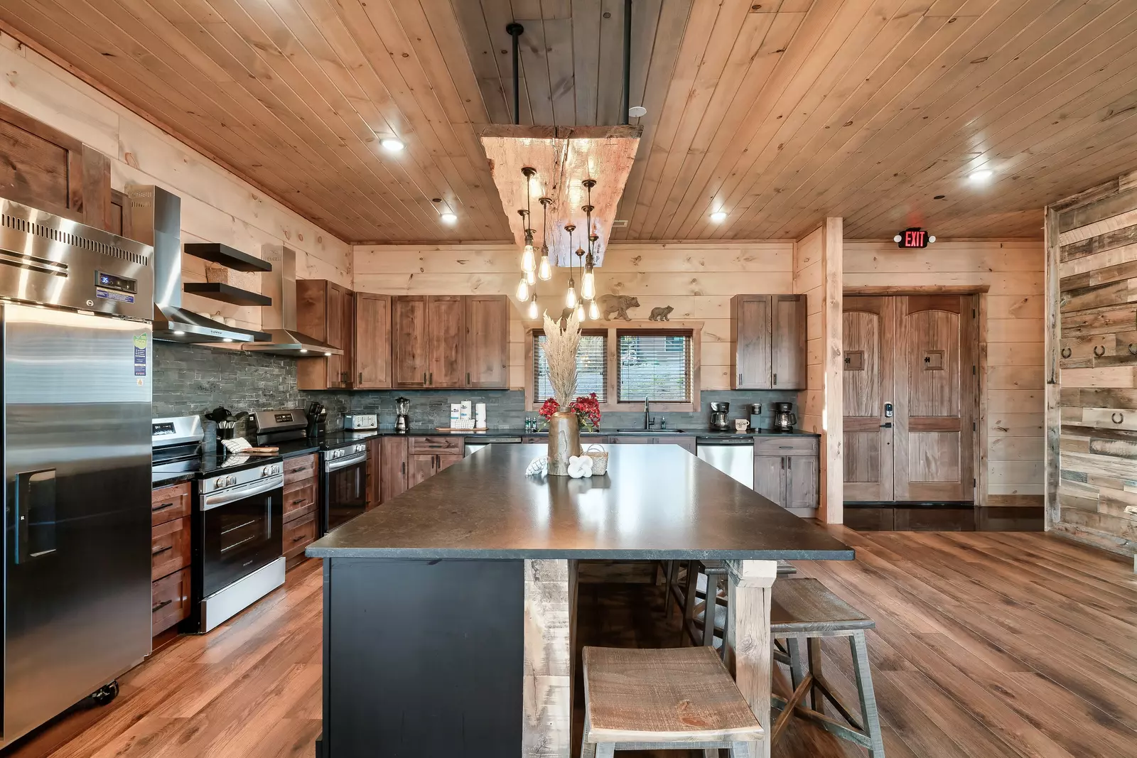 HIBERNATION LODGE