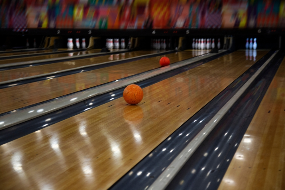 bowling in pigeon forge smoky mountains