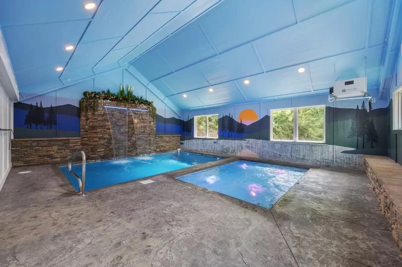 large pigeon forge cabin with indoor pool