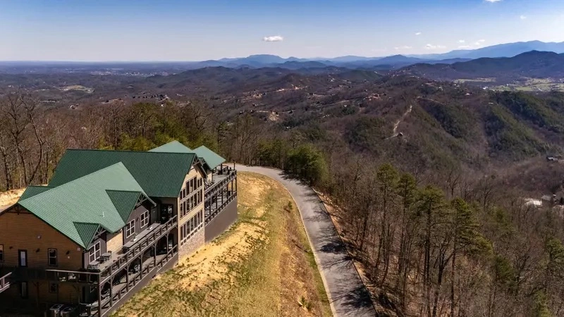 church retreat cabin pigeon forge