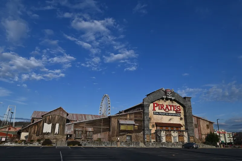 dinner show pigeon forge