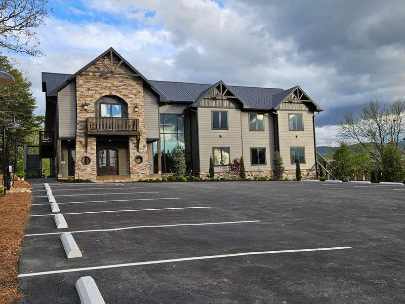 GRAND FORGE LODGE