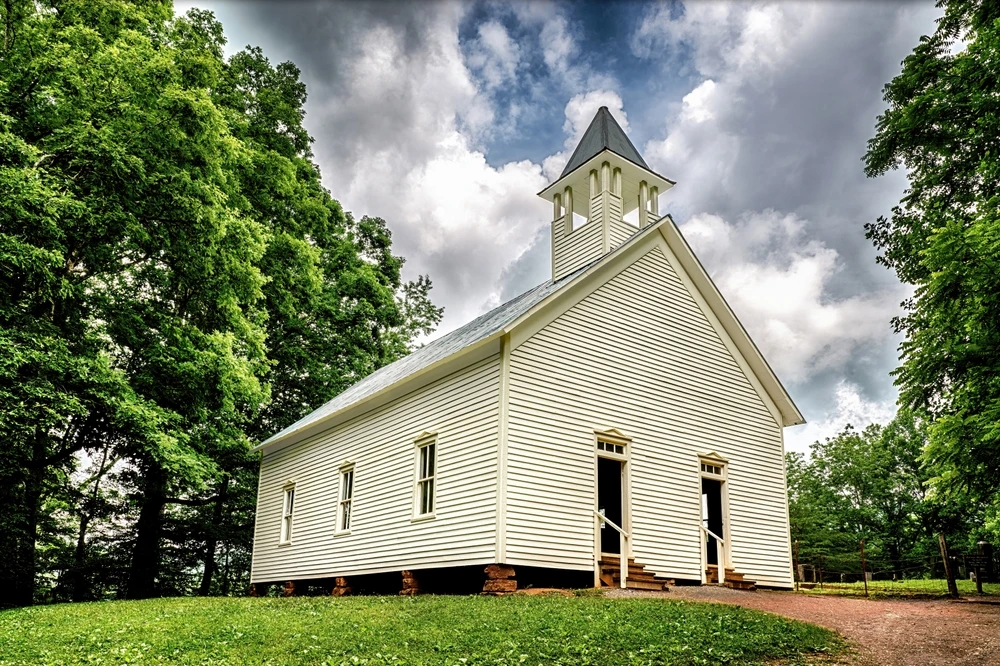great smoky mountain wedding at cades cove