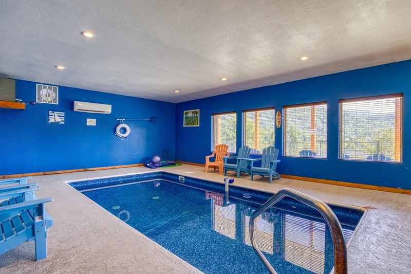 MOUNTAIN VIEW POOL LODGE